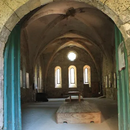 Au Sein D Abbaye Cistercienne *